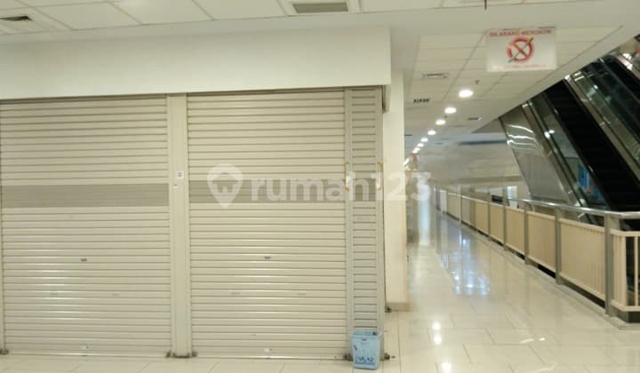 2 Kios Gandeng Lantai 3 di Harco Glodok Jakarta Pusat