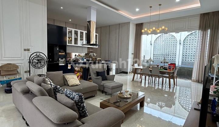 Rumah Mewah Gunung Sahari Ada Kolam Renang & Ruang Aula