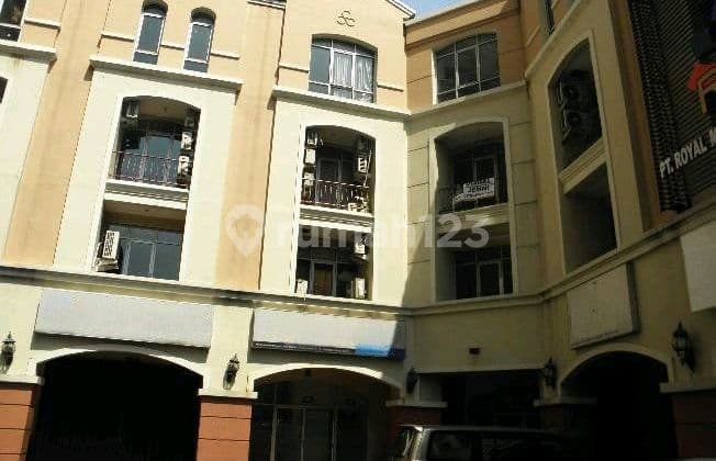 Office Space. For Sale. Second. Gajah Mada