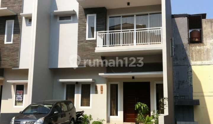 For Sale 3-Story House Puri Gardena Kalideres West Jakarta