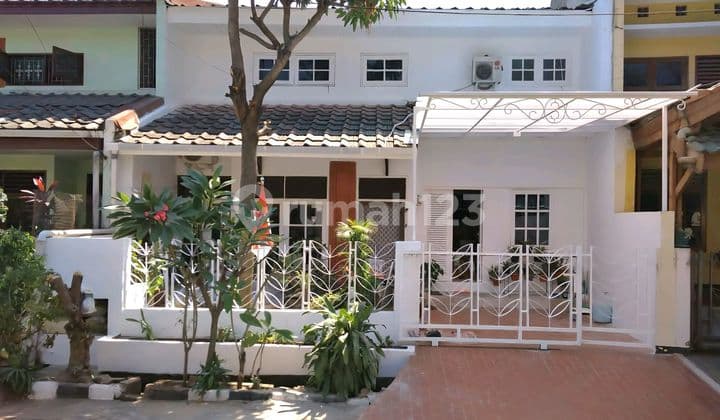 Bintaro Permai Bawah NJOP, Dijual Murah Rumah Dua Lantai di Bumi Bintaro Permai, Jakarta Selatan