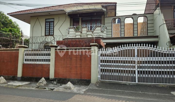 Rumah murah dua lantai di cipete Selatan jl puri sakti II