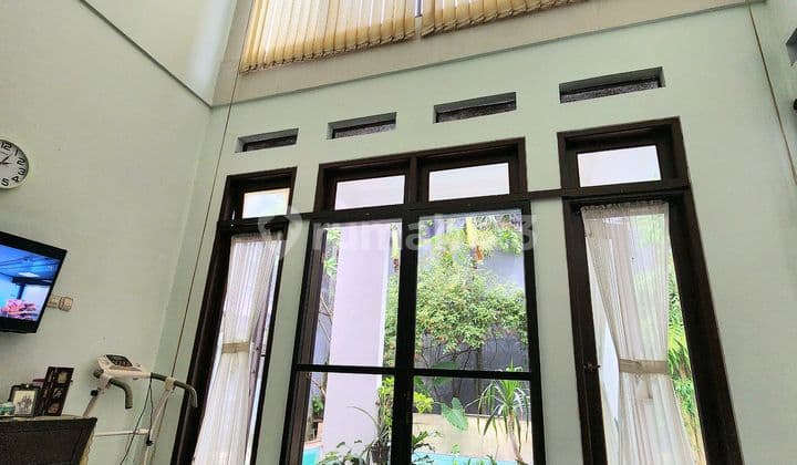 Turun Harga!!! Cilandak Depan Citos, Rumah Cantik Siap Huni di Lokasi Strategis, Cilandak, Jakarta Selatan