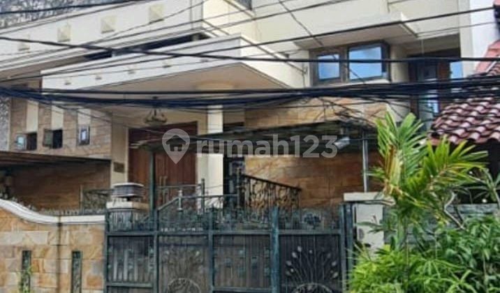 Rumah Shm Bagus Di Tanah Abang Jakarta Pusat
