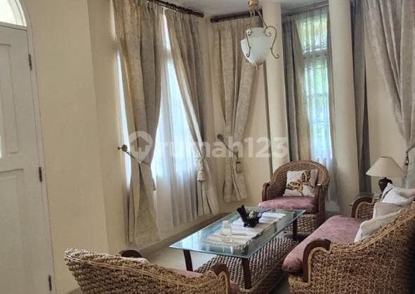 Rumah Hook Asri Siap Huni Legenda Wisata Cibubur