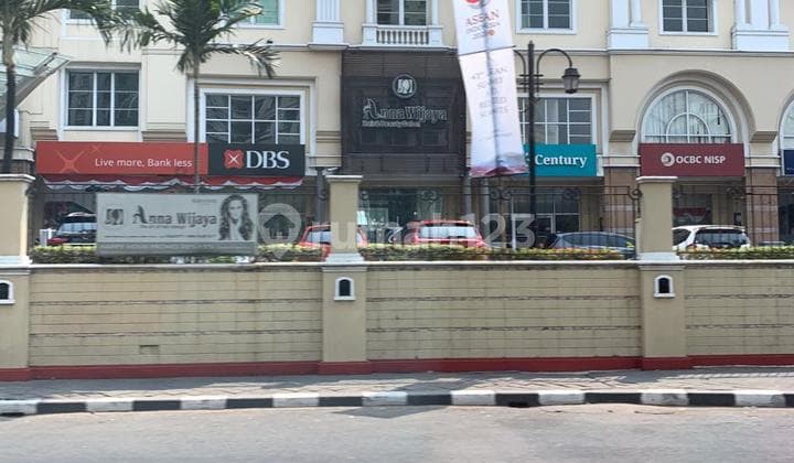 Ruko Siap Huni Sangat Strategis di Permata Hijau Jaksel