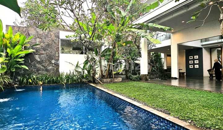 Rumah Area Cikini Bintaro Plus Kolam Renang Dg 3 Kamar SHM Lr-16343