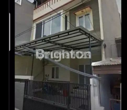 RUMAH SUNTER Podomoro 3 Tingkat Semi Furnish Pademangan Jakarta Utara