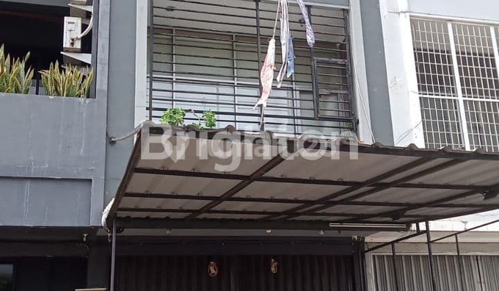 Ruko Pluit Barat Raya 3 lantai setengah dekat dengan muara karang pusat kuliner