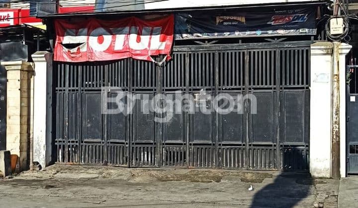 Ruko Tomang 3 Lantai Pinggir Jalan siap Huni