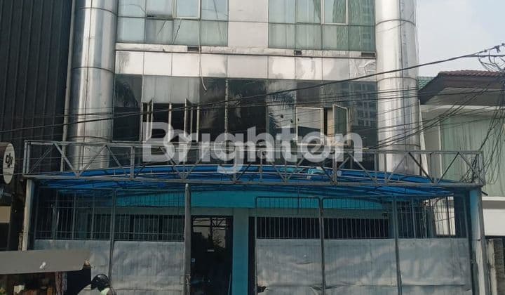 DIJUAL/DISEWAKAN RUKO JAKARTA UTARA AREA SANGAT STRATEGIS