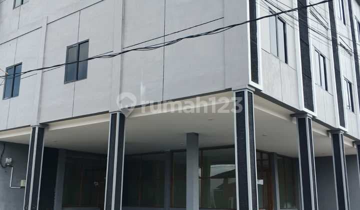 Bangunan Hotel 3 Lantai Full Furnished di Jalan P. Morotai, Bandar Lampung