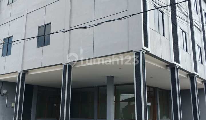 Bangunan Hotel 3 Lantai Full Furnished di Jalan P. Morotai, Bandar Lampung