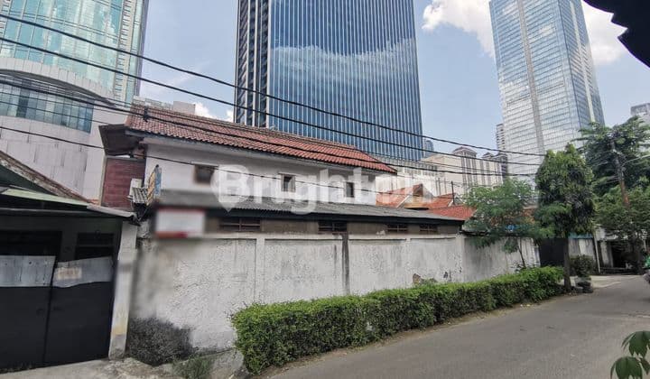 Rumah Berada di zona commersil - Karet Tengin ( Jakarta Pusat ) 50 M