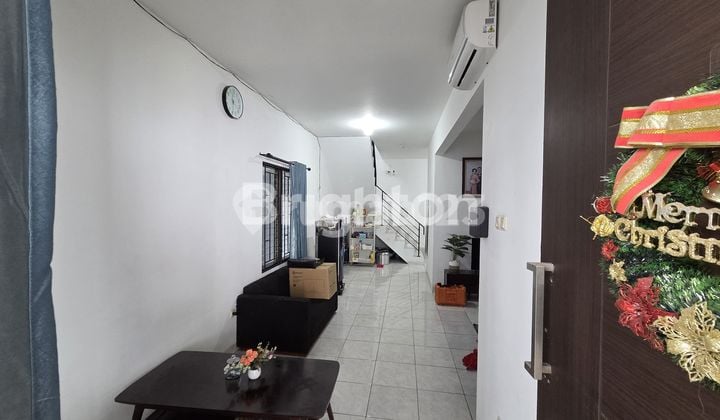 RUMAH PALMASERA RESIDENCE 2 LANTAI HOOK KAPUK JAKARTA BARAT