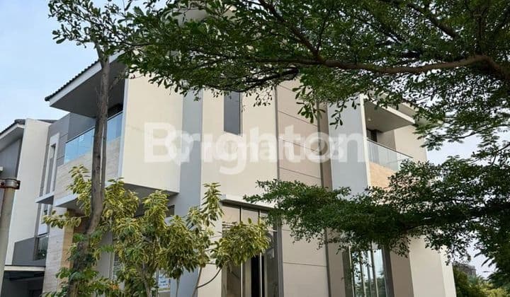 Rumah Danau Cluster Piano Lebar 12 Golf Island Pantai Indah Kapuk PIK