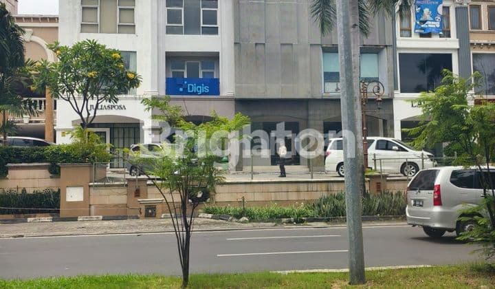 Ruko Pantai Indah Kapuk Metro Broadway Gandeng 9 x 13 Jakarta Utara