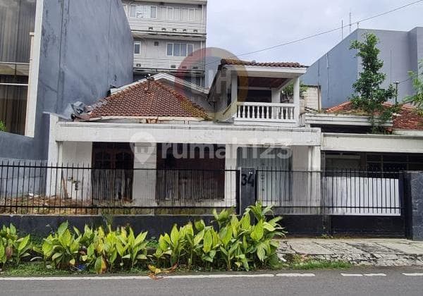 Minimalist House Ready to Occupy in Cideng