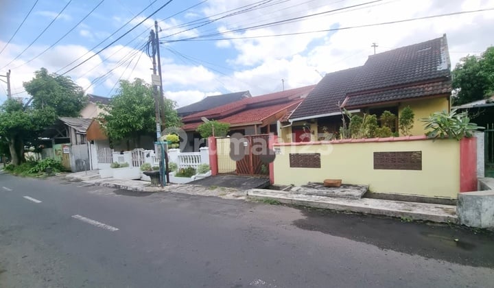 Rumah Induk & Kos Kampus & Xt Square Sorosutan Jogja Kota Yogya