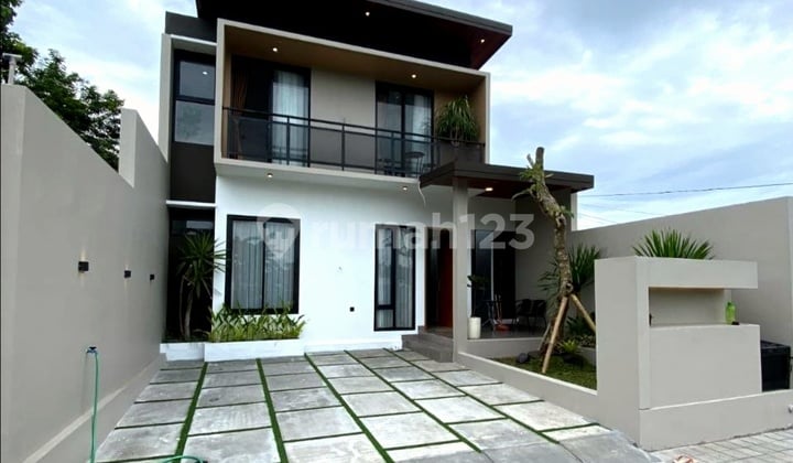 Rumah 2 Lantai Furnished Jogja Utara Kampus Uii Sleman Yogya