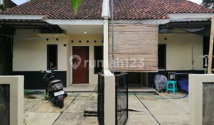 Rumah Dekat Ugm-Tugu Jogja, Dalam Ringroad Utara Sleman Yogyakar