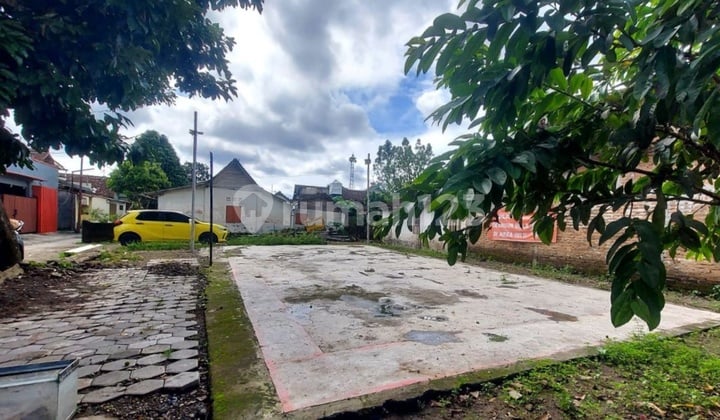 Tanah Shm Pekarangan Dijual Barat Jogja Kota Gedong Tengen Yogyak