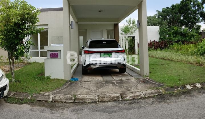 ORCHARD PARK VITIS 10 HOUSE