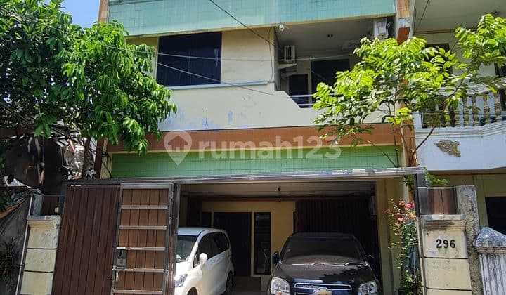 For Sale: Nice 4-Story House in Kartini, Sawah Besar, Central Jakarta
