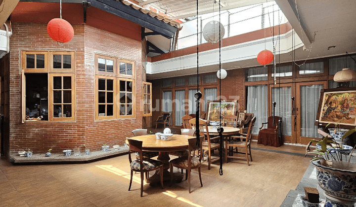 Rumah Bagus Dalam Komplek Di Lebak Bulus