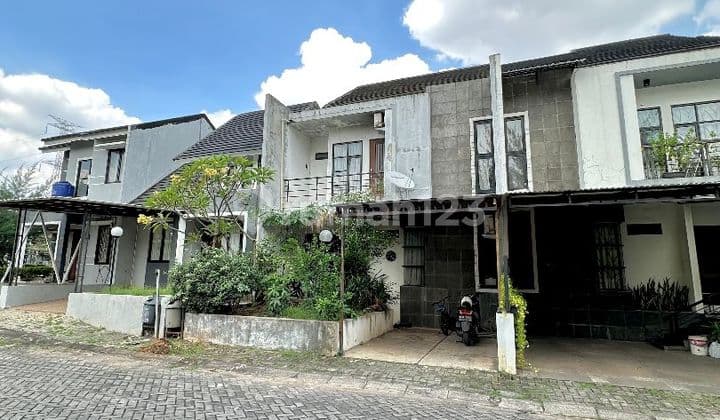 RUMAH 2 LANTAI
DALAM PERUMAHAN
AREA SERUA INDAH CIPUTAT TANGSEL
