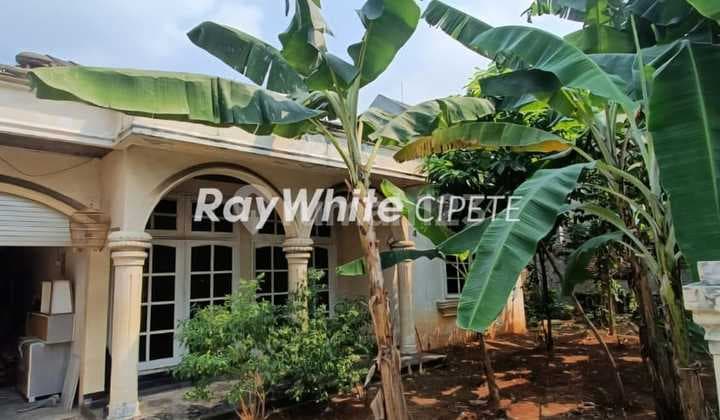 Rumah Tua Hitung Tanah Di Pondok Indah