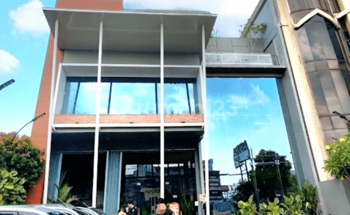 Gedung Resto Strategis Di Warung Buncit Raya