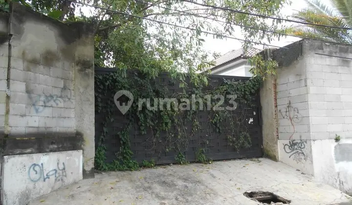 Good Land Location in Bangka Kemang Area