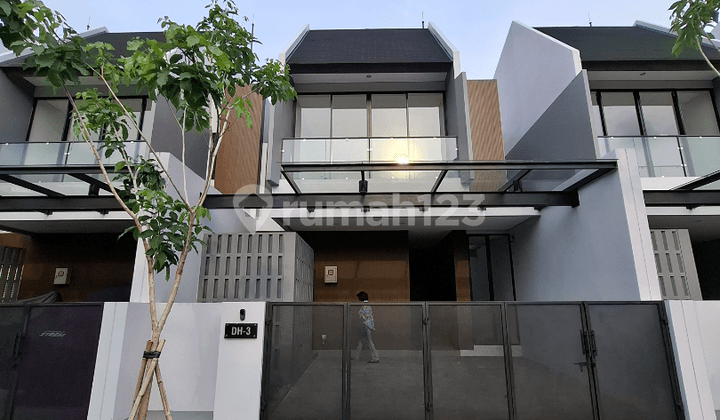 Rumah Brand New Disewakan Dalam Komplek Di Lebak Bulus