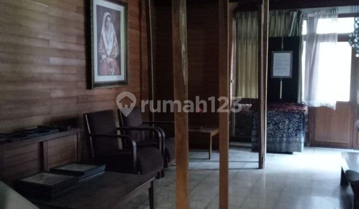 Rumah Lama Harga Hitung Tanah Saja di Cipete