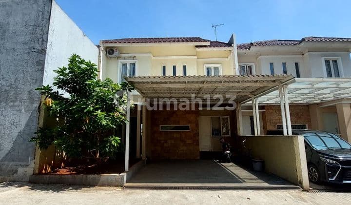 Beautiful Ready-to-Occupy House in a Mini Townhouse in Jagakarsa