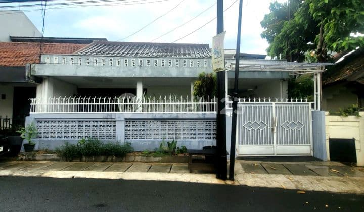 Elegant Heritage Home In Bendungan Hilir - Perfect For Investment