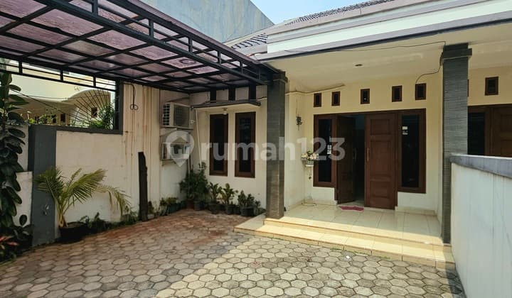 Rumah Kembar 1 Lantai Siap Huni di Dekat MRT Haji Nawi