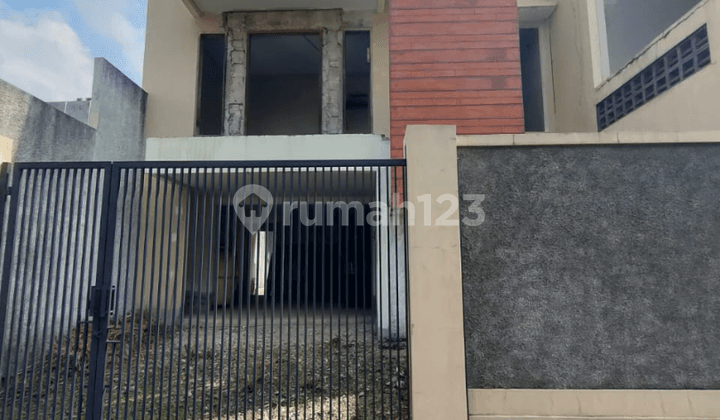 Rumah Minimalis Di Cilandak
