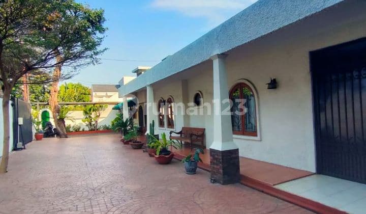 Disewa Rumah Lokasi Strategis Di Area Cipete