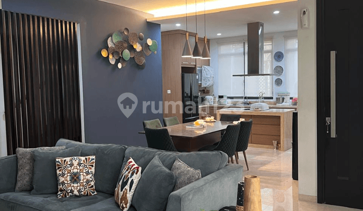 Rumah Siap Huni Dalam Komplek Serenia Lebak Bulus