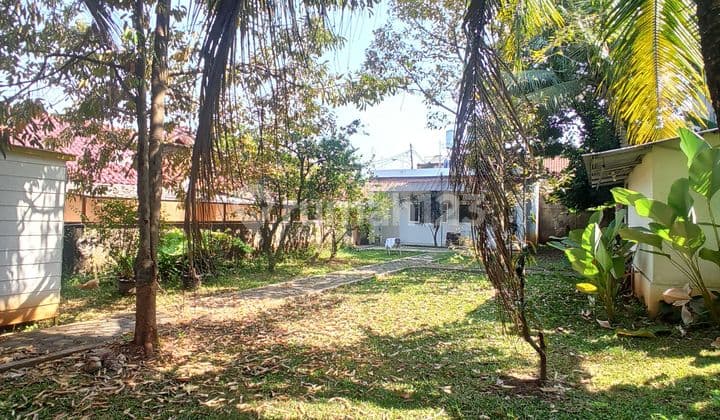 Rumah Dalam Komplek Di Kebagusan