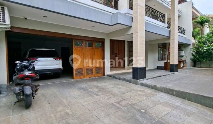 Rumah Mewah Siap Huni Lokasi Prime di Pondok Indahndok Indah