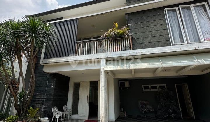Rumah Simple Modern Siap Huni dalam TownHouse di Lebak Bulus Jaksel