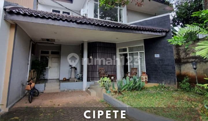 Comfortable Home in a Cluster in Cipete, South Jakarta