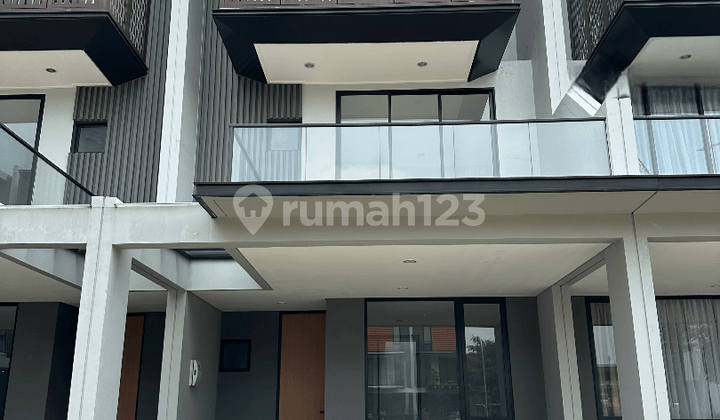 Rumah Brand New Cluster Botany Hills - Fatmawati City Center Jaksel