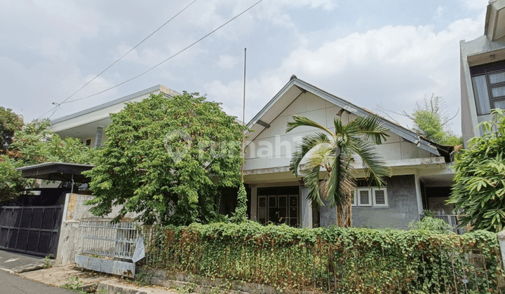 Land Calculation House in Tebet Strategic Location Near Supomo