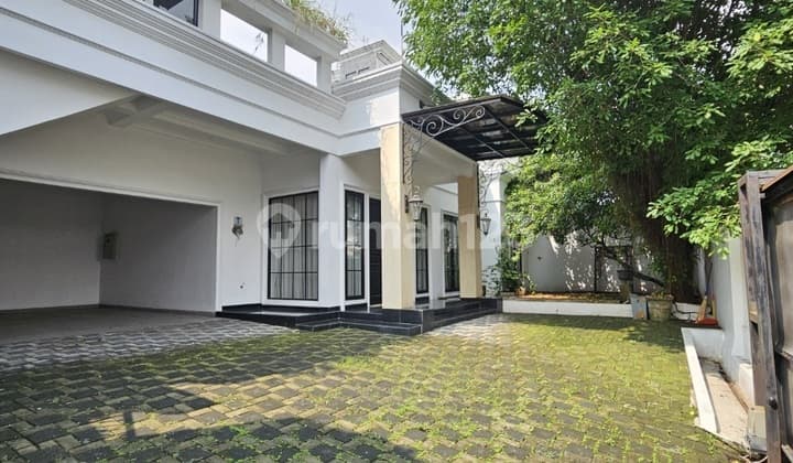 Luxurious House Un Furnished Di Kemang Jakarta Selatan