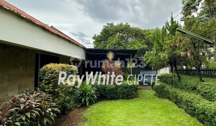 Rumah 1 Lantai di Kebayoran Baru Jakarta Selatan