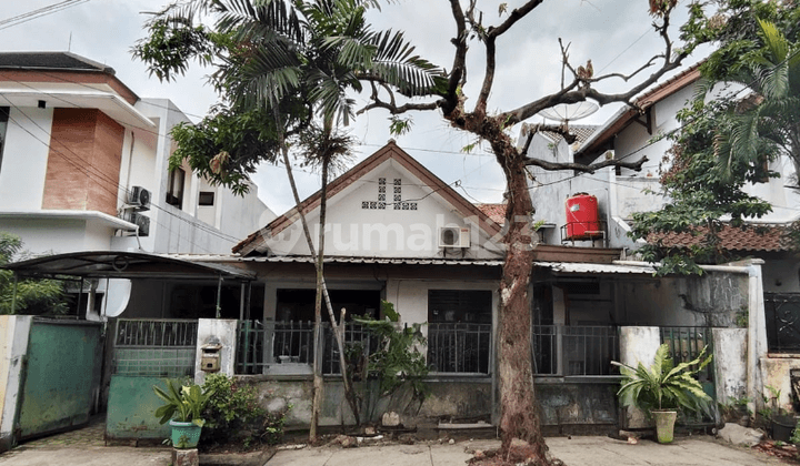 Rumah Lama Hitung Tanah di Kebayoran Baru Jaksel